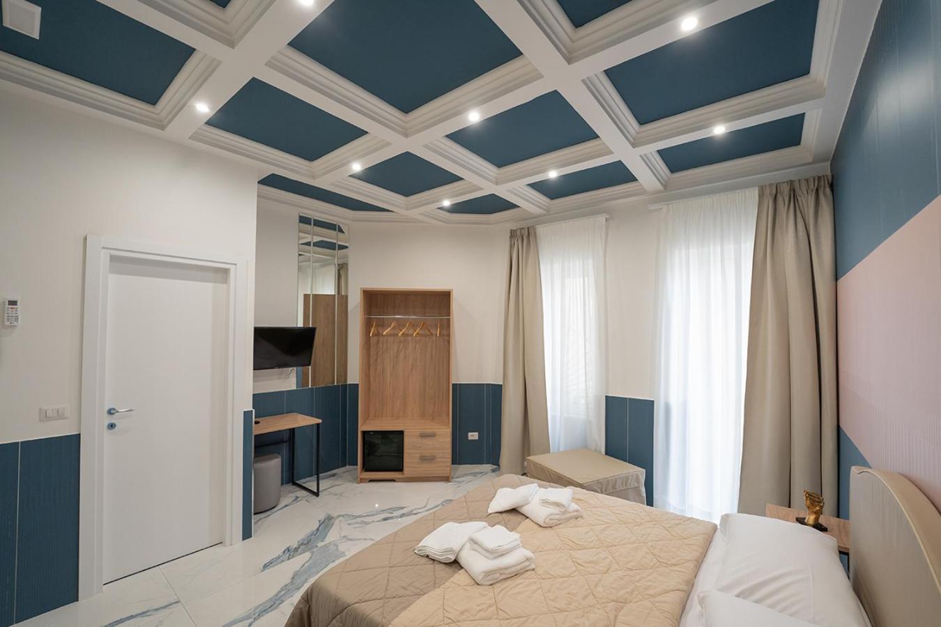 Hotel HR Boutique Porto, Napoli Centro, by ClaPa Group Extérieur photo